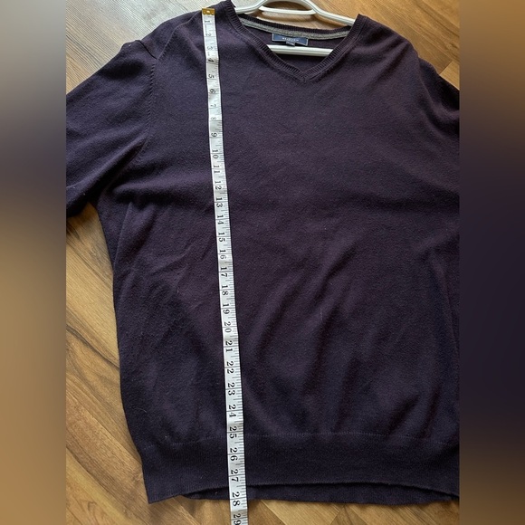 Men’s  Cashmere / cotton blend sweater in dark plum size XL - Picture 10 of 12